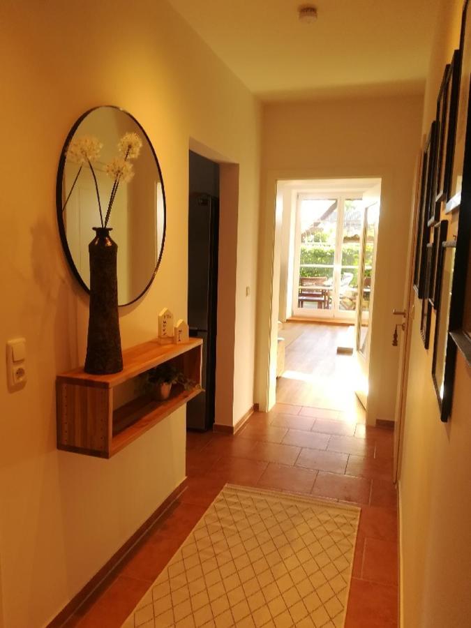 Apartment In Ruhiger Wohnlage Sie Sind In 3 Minuten Am Trebbower See Oder In 30 Minuten An Der Ostsee Klein Trebbow ภายนอก รูปภาพ